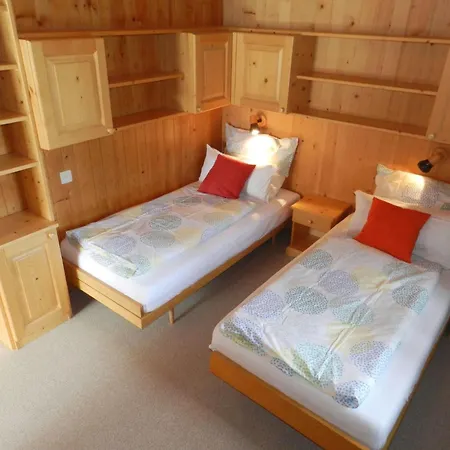 Goldrose By Interhome Apartament Zweisimmen